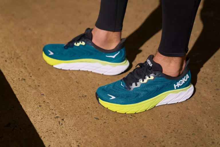 Best Tennis Shoes for Flat Feet Reviews in 2024